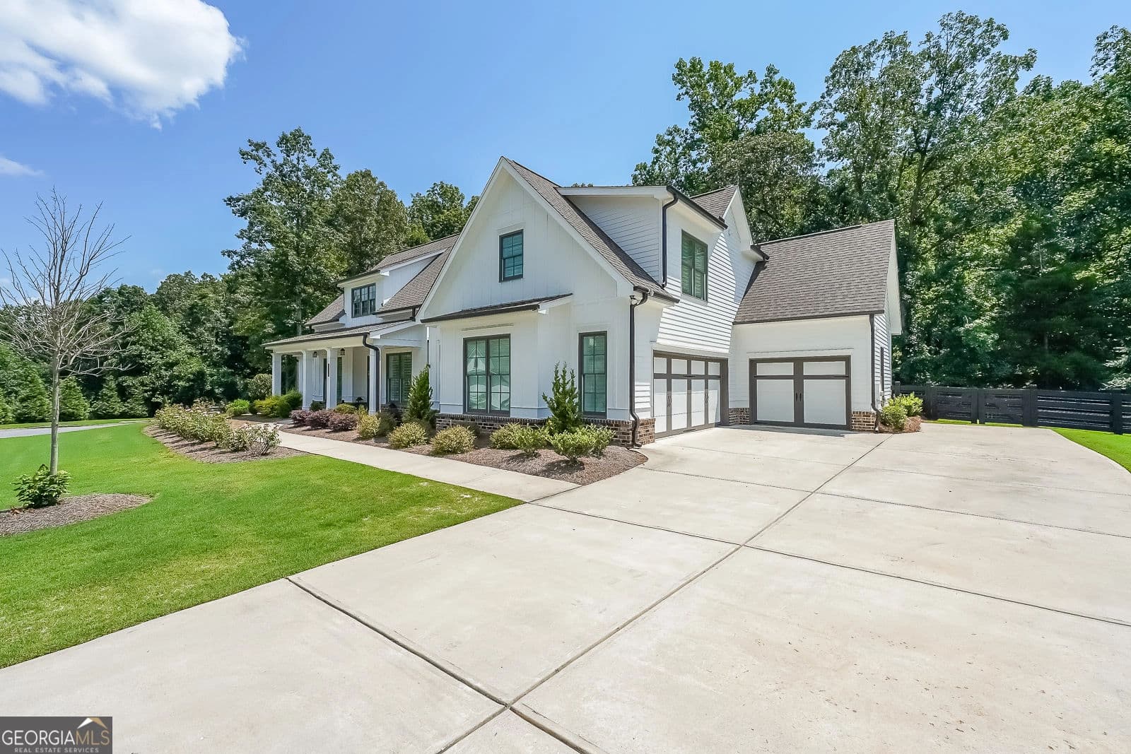 Sell a House in Georgia with Title Issues Sell a House in Georgia with Title Issues - Article Image